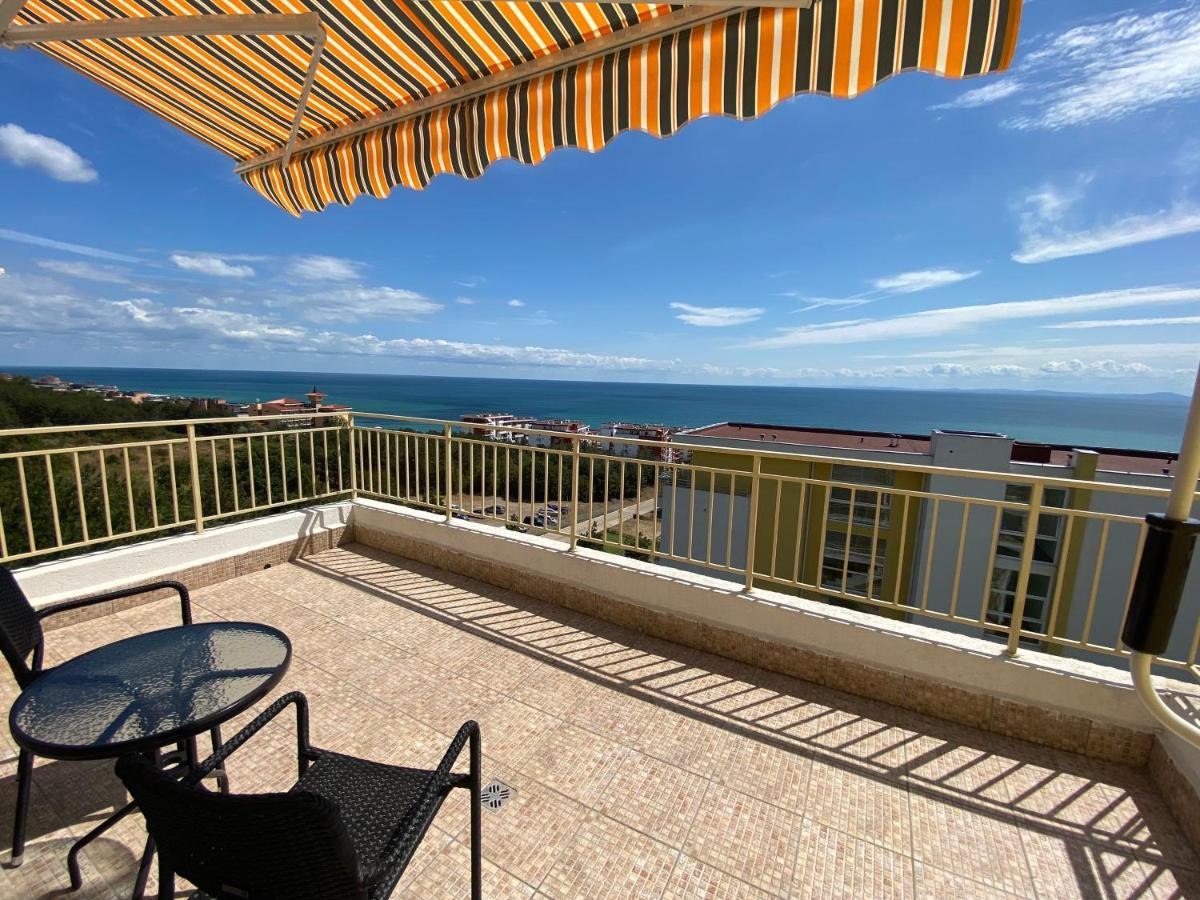 Sea View Panoramic Apartments, Fort Noks Crown Club Sveti Vlas Exteriör bild