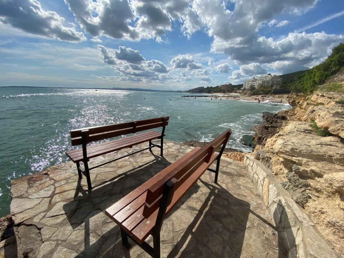 Sea View Panoramic Apartments, Fort Noks Crown Club Sveti Vlas Exteriör bild