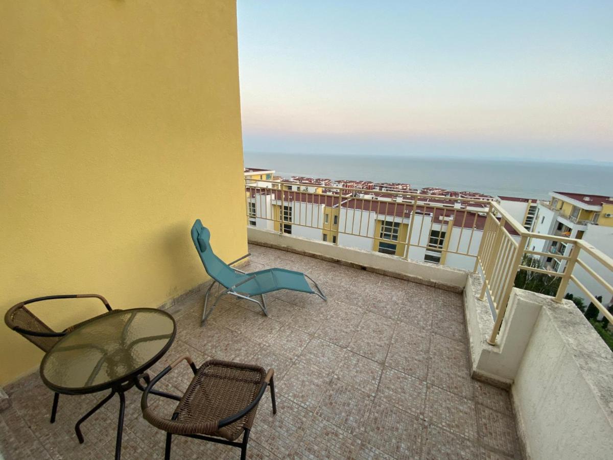 Sea View Panoramic Apartments, Fort Noks Crown Club Sveti Vlas Exteriör bild