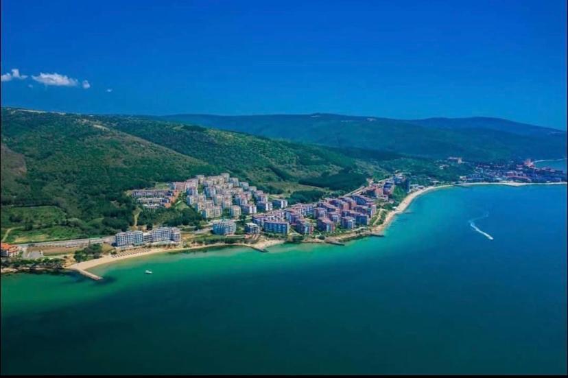 Sea View Panoramic Apartments, Fort Noks Crown Club Sveti Vlas Exteriör bild