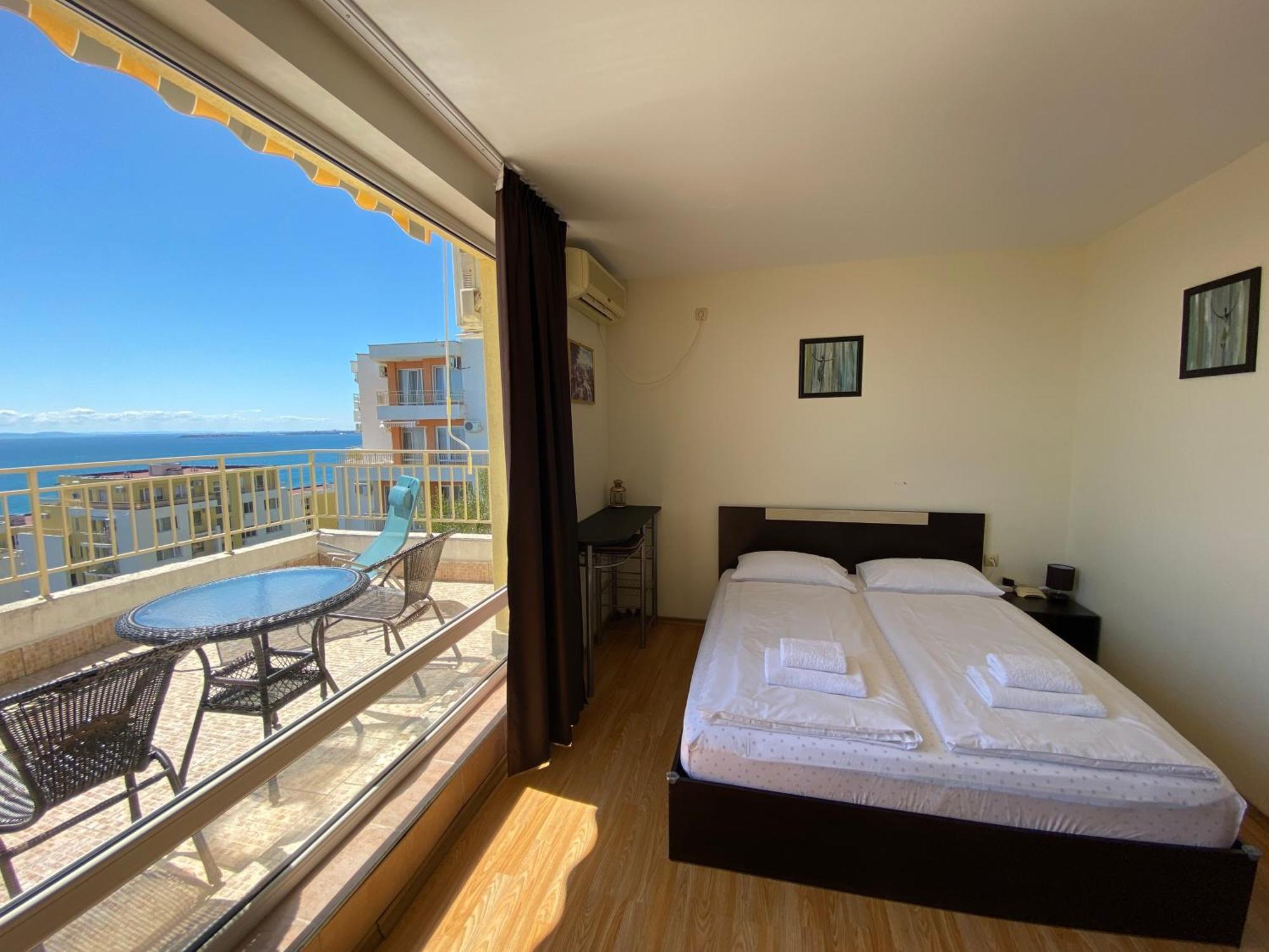 Sea View Panoramic Apartments, Fort Noks Crown Club Sveti Vlas Exteriör bild