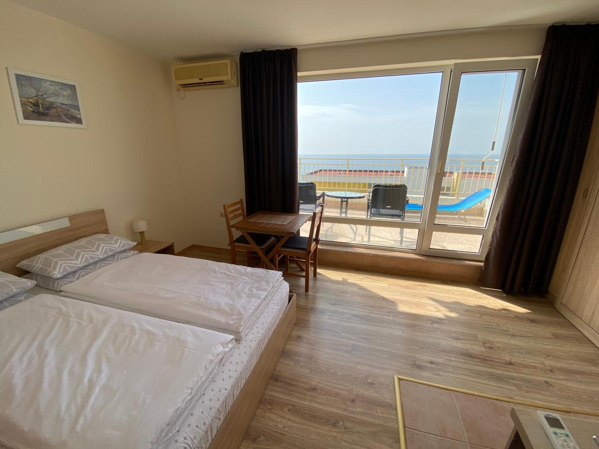 Sea View Panoramic Apartments, Fort Noks Crown Club Sveti Vlas Rum bild