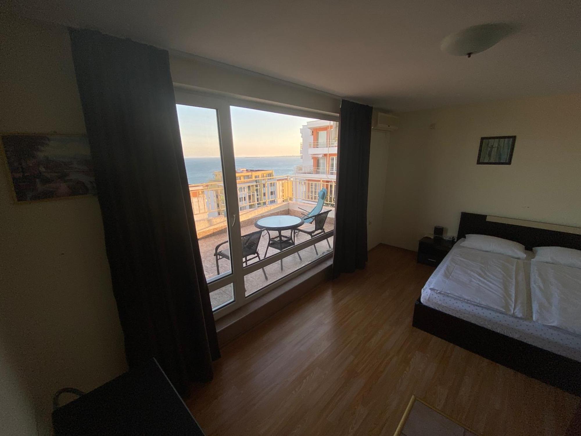 Sea View Panoramic Apartments, Fort Noks Crown Club Sveti Vlas Rum bild