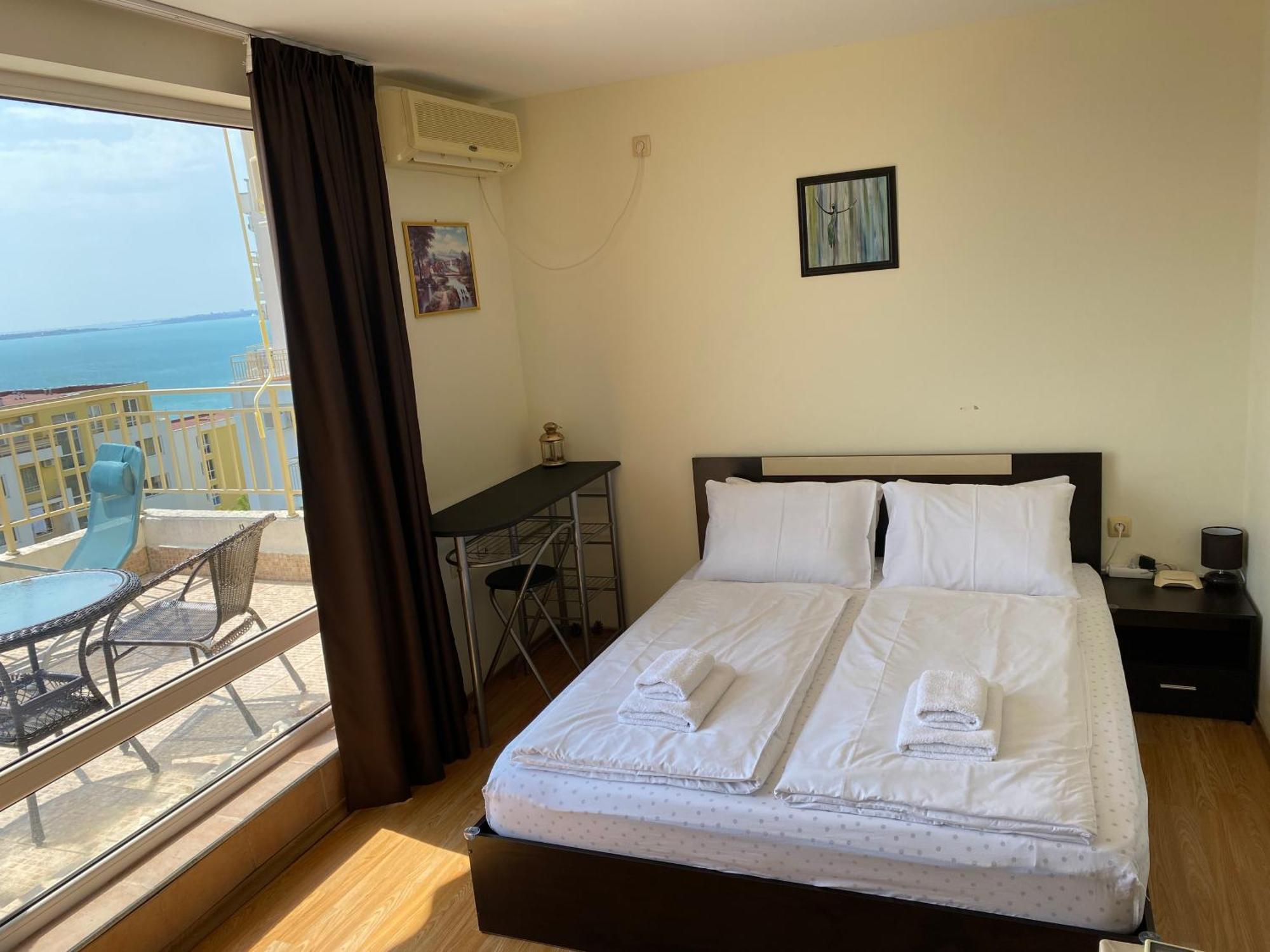 Sea View Panoramic Apartments, Fort Noks Crown Club Sveti Vlas Rum bild