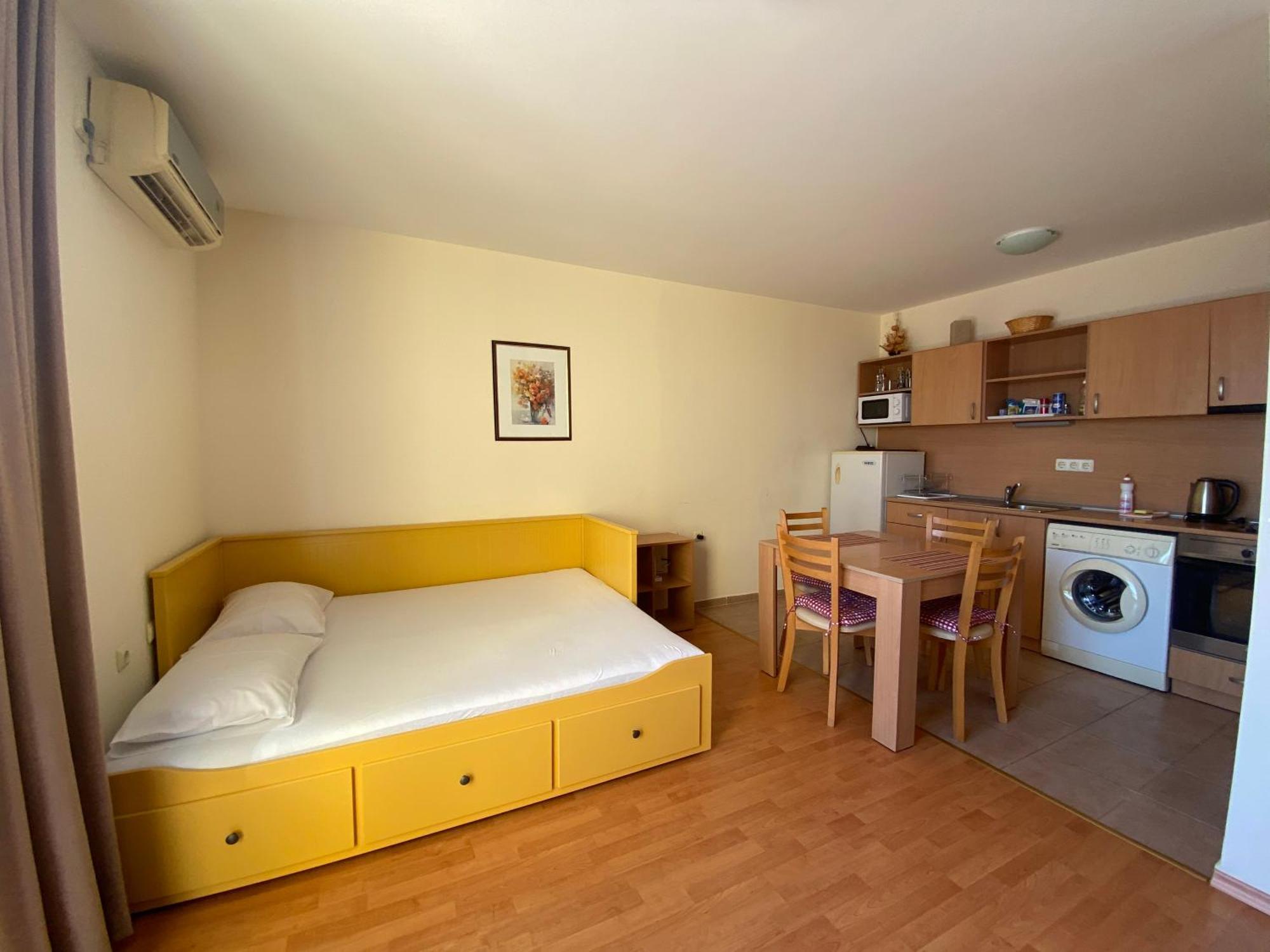 Sea View Panoramic Apartments, Fort Noks Crown Club Sveti Vlas Rum bild